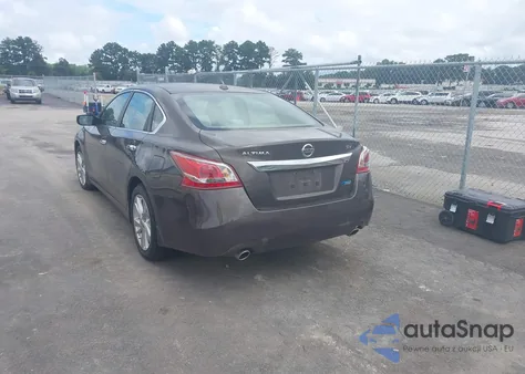 2013 Nissan Altima 2.5 Sv z USA, uszkodzony, nr VIN 1N4AL3AP7DN491707